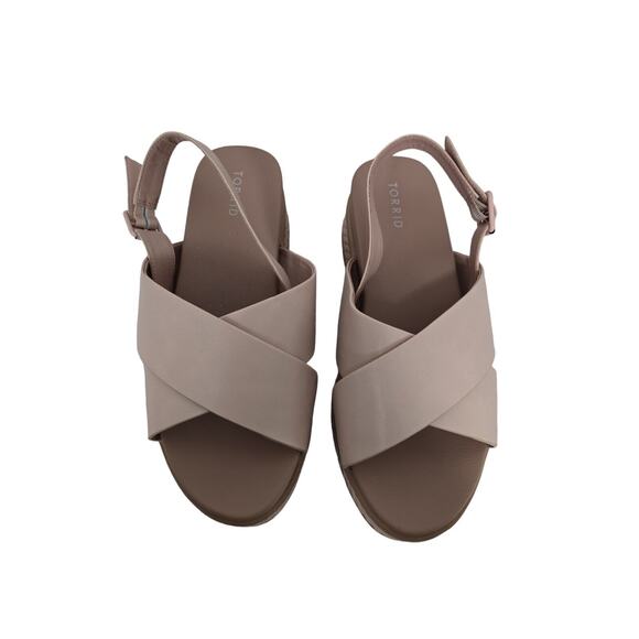 Torrid Women's Criss Cross Flatform Sandal Faux Leather Cross Strap‎ Mauve 11 WW - Picture 3 of 9